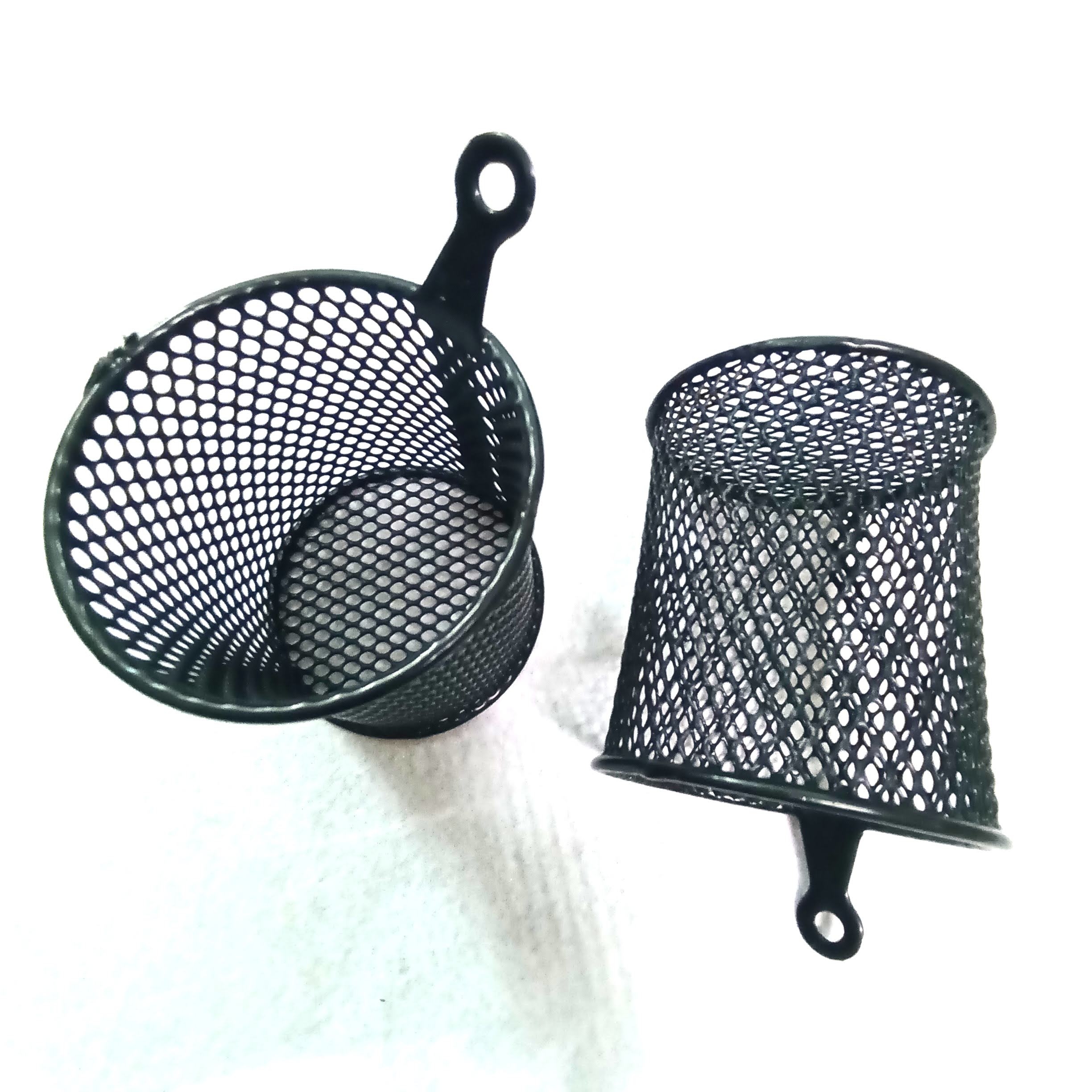 RỔ NHỎ ĐỰNG CHAI NƯỚC CHO XE MÁY