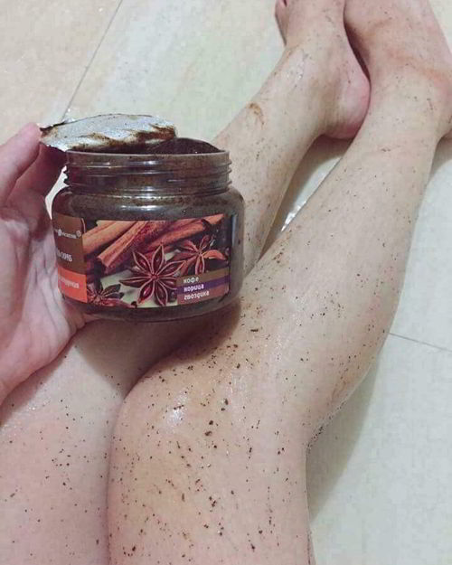 Tẩy da chết body quế hồi Hàng NGA
