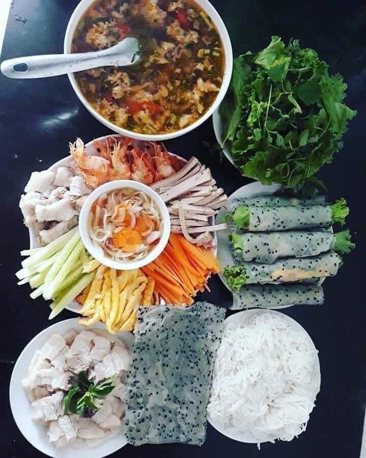 [HCM]Combo 2 xấp bánh tráng mè trắng Phan Rang (mỗi xấp 100 cái)