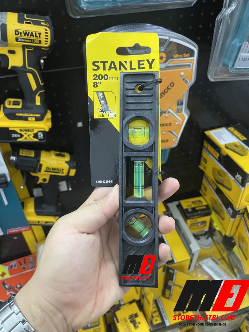 Thước thủy từ tính 8" stanley stht42291-8