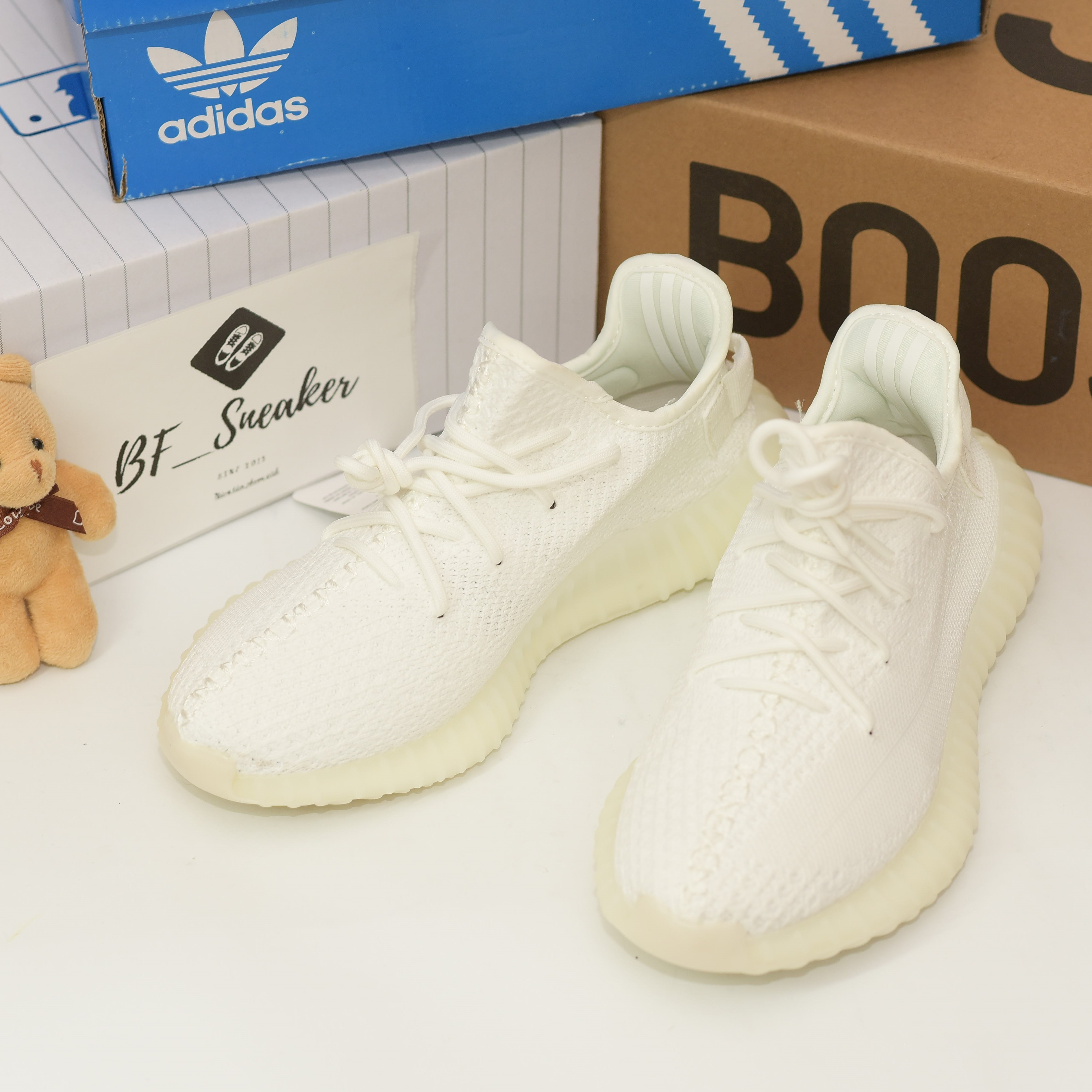 Giày Sneaker Nam Nữ YZ Trắng (creamwhite)