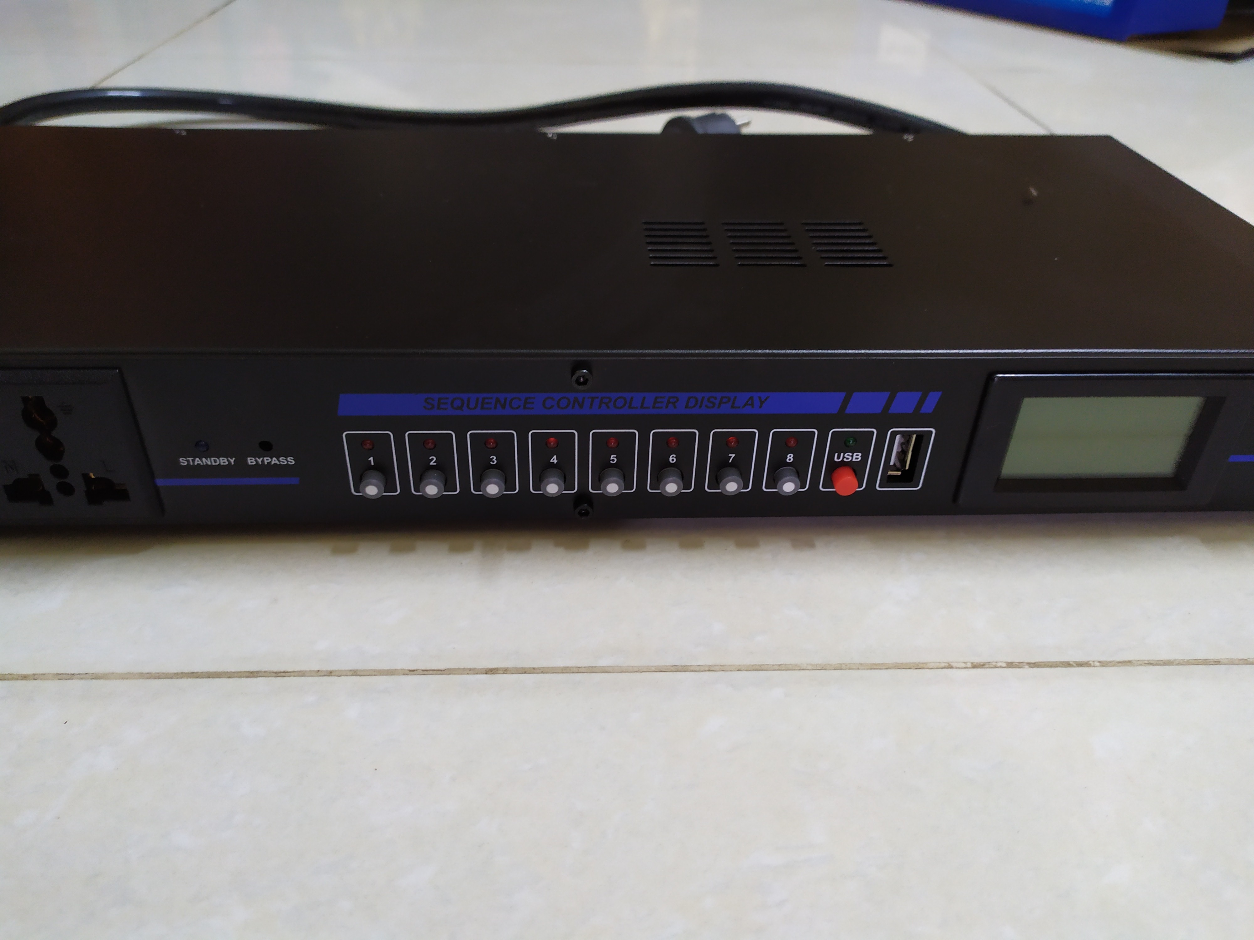 quản lý nguồn điện dbx VS1028