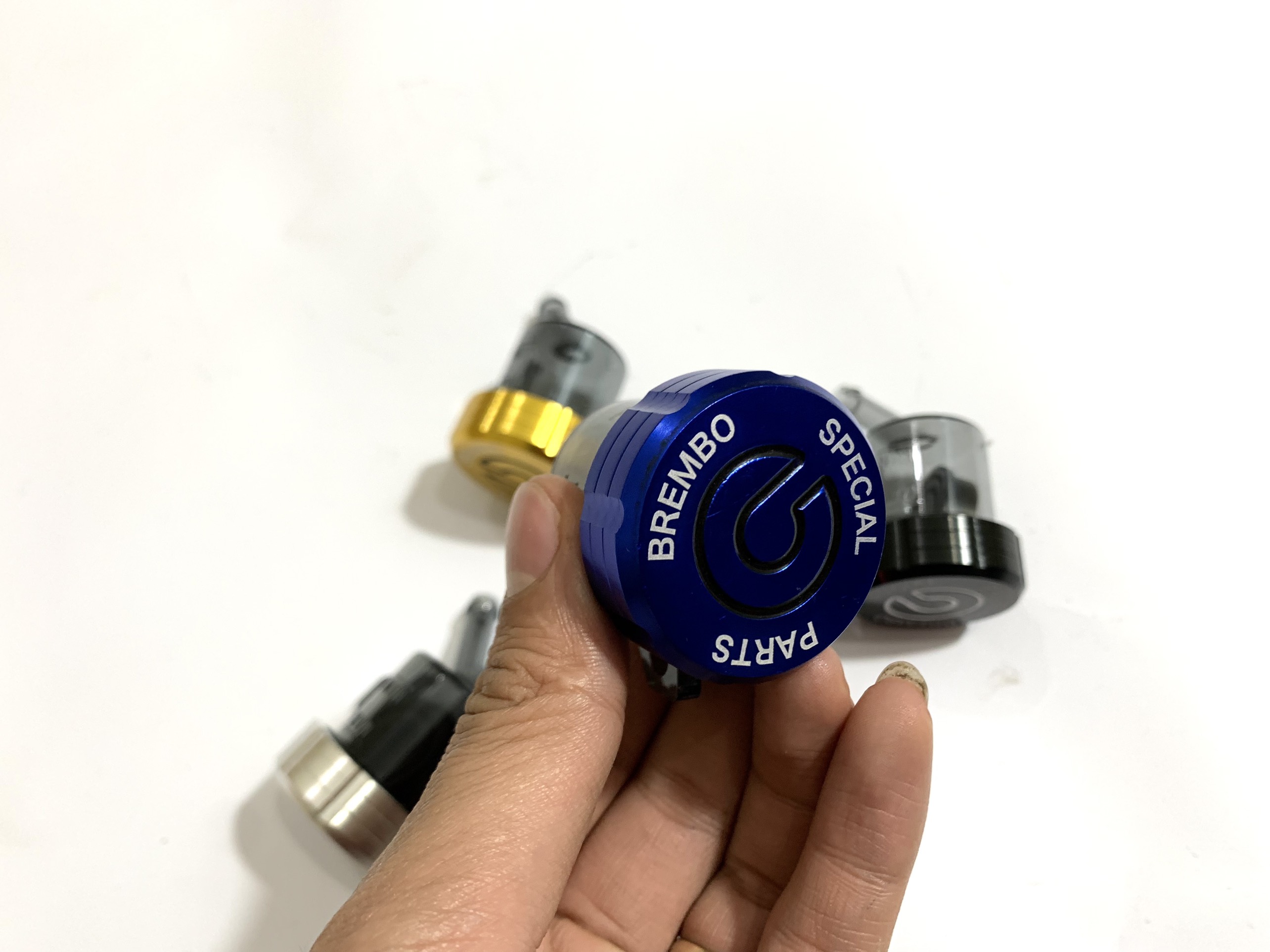 Bình dầu khói bremboo Full CNC