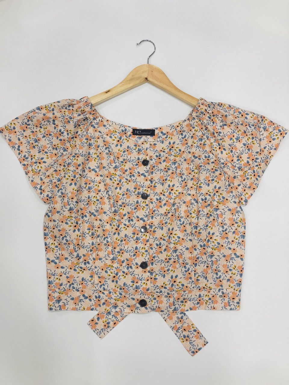 Áo crop-top