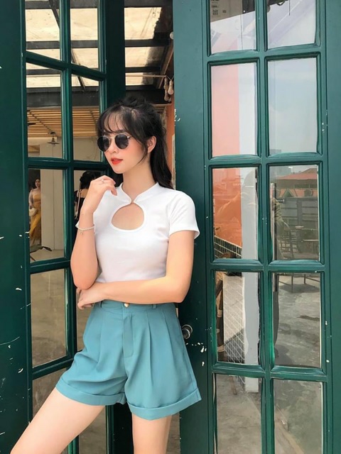 Quần short nữ lưng cao lật gấu vải mềm mại