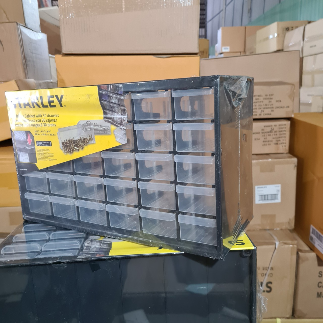 Hộp dụng cụ 30 ngăn Stanley 1-93-980