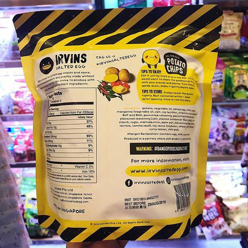 Snack IRVINS Salted Egg Potato 105g