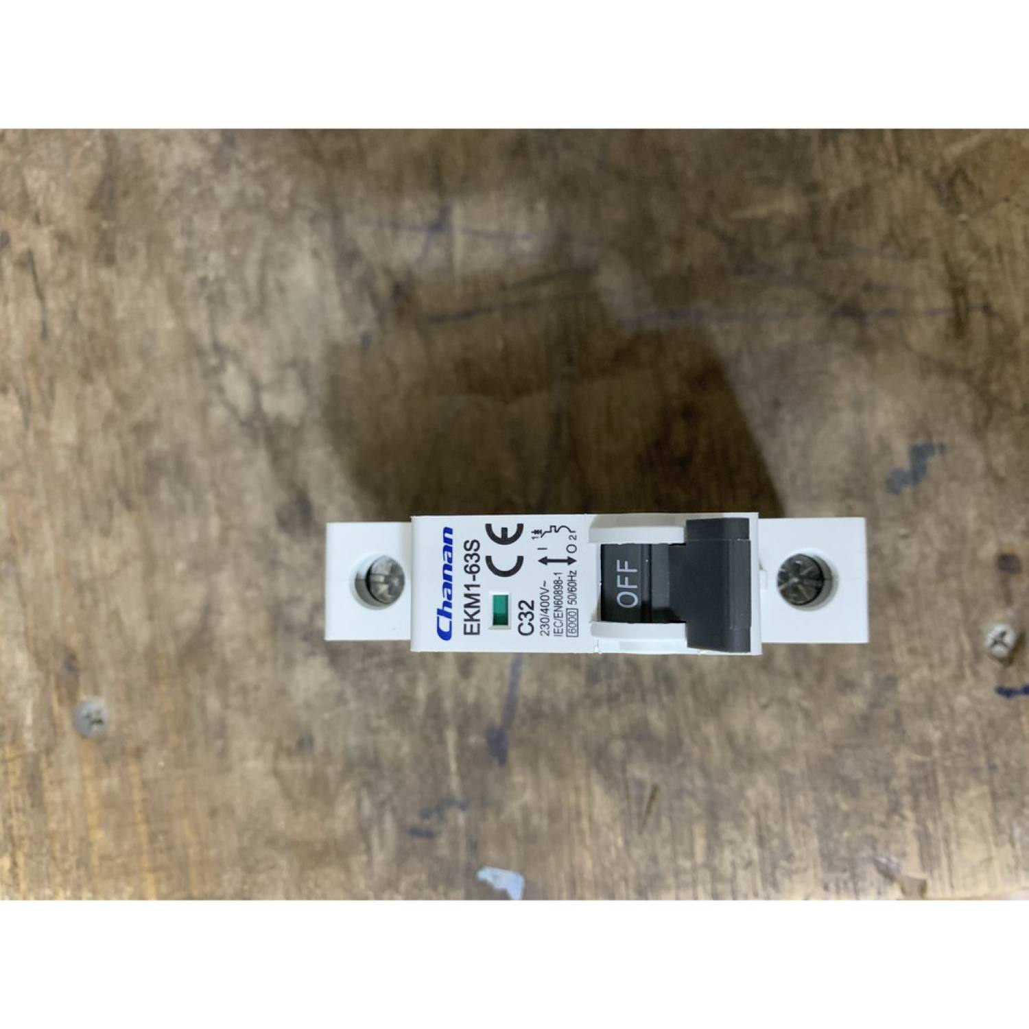 (CHANA) Atomat cài MCB EKM1 63 1C