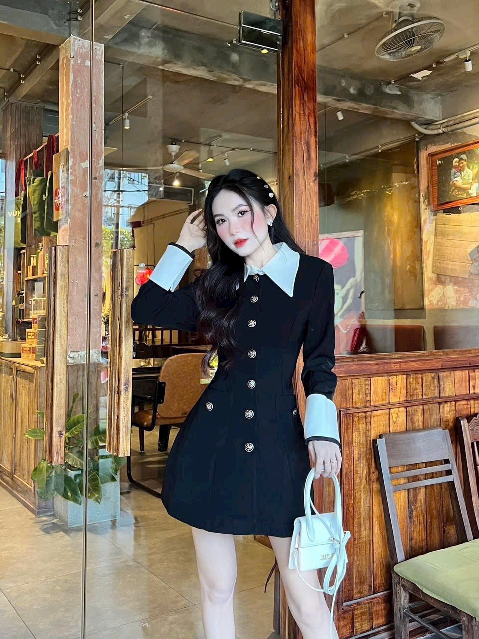 Đầm váy thời trang nữ mặc đi chơi Tết chất NHUNG cứng cổ sơ mi bèo lá nhọn tay dài phối trắng gắn nút váy chữ A một màu đen