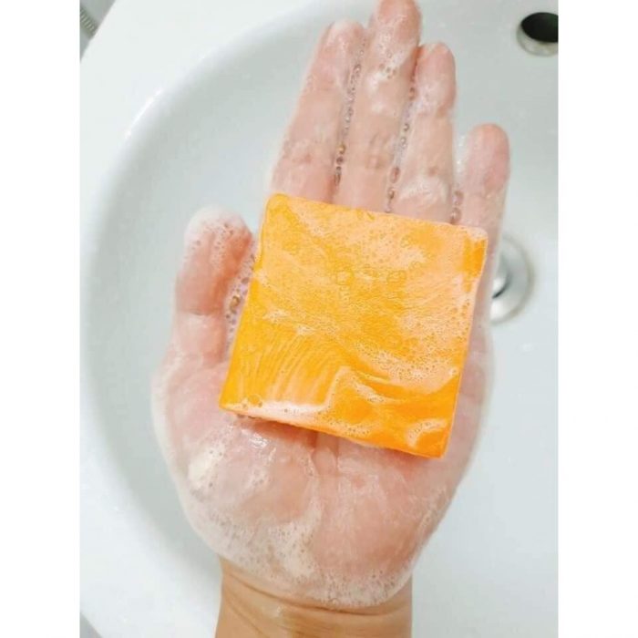 Xà phòng nghệ cam trắng da mụn thâm Thái Lan