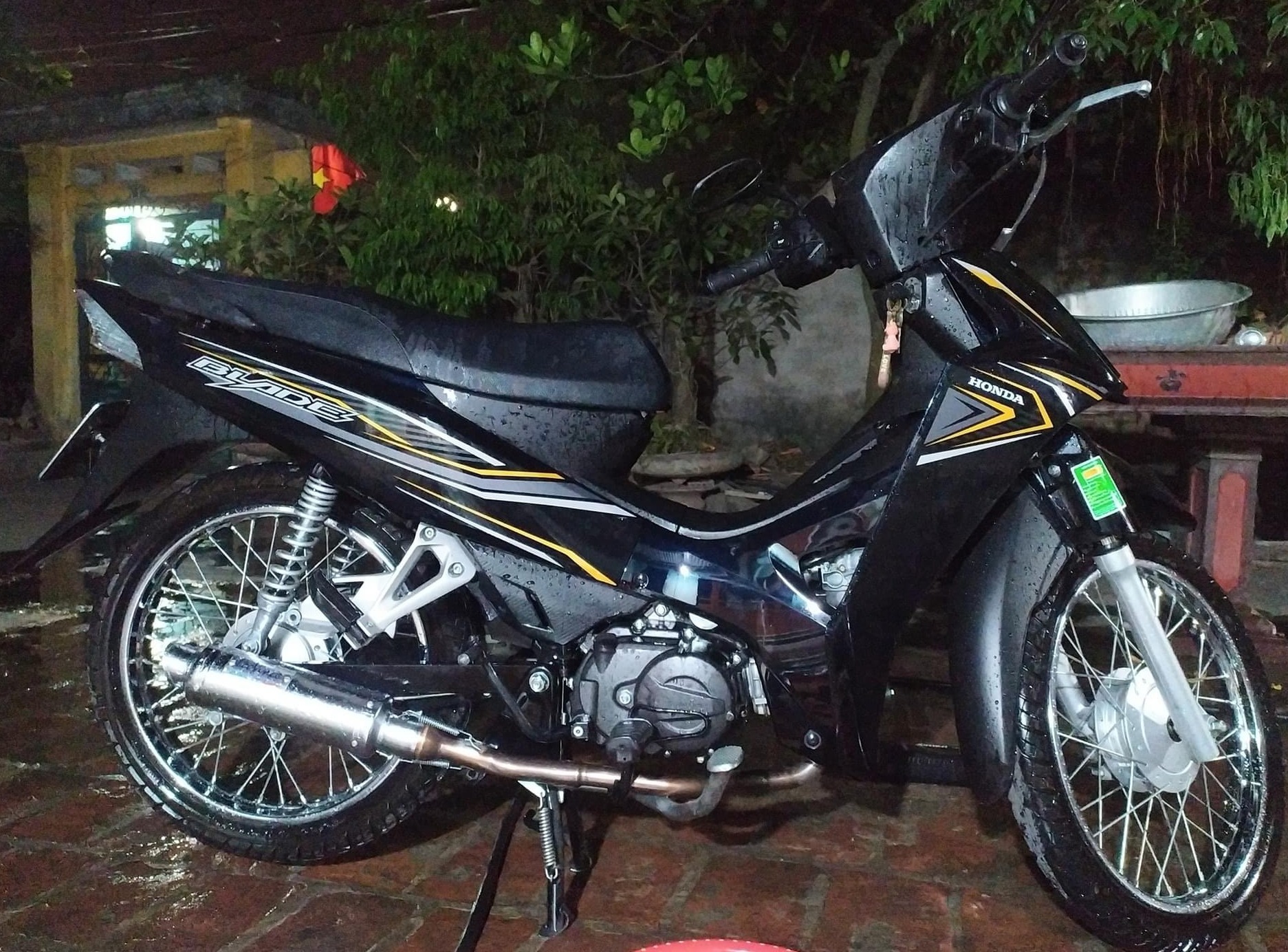 Tem rời wave Blade 110 dán xe đen