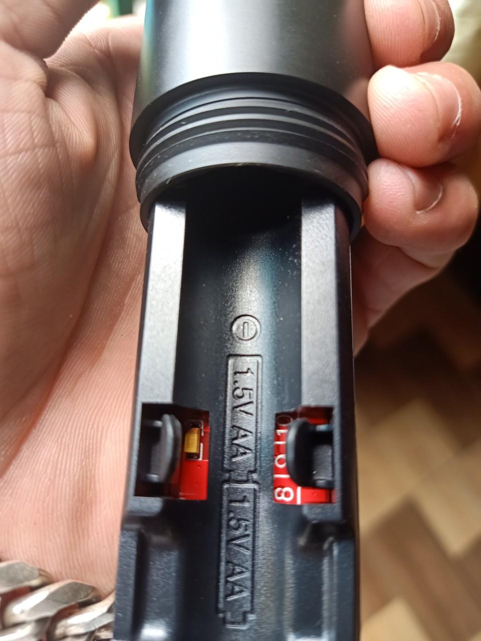 Micro karaoke chuyên nghiệp UGX20