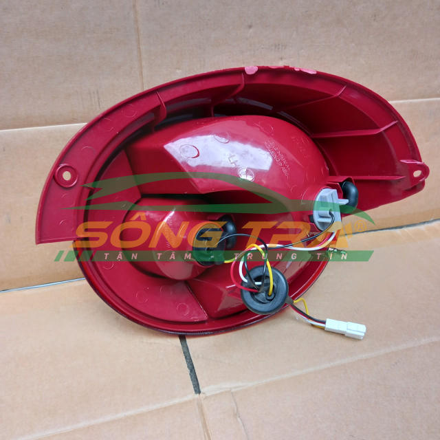 ĐÈN HẬU/ ĐÈN PHANH CHEVROLET SPARK M200