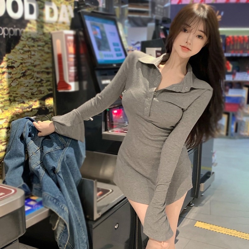 Đầm ôm body cổ bẻ chất borip phối nút