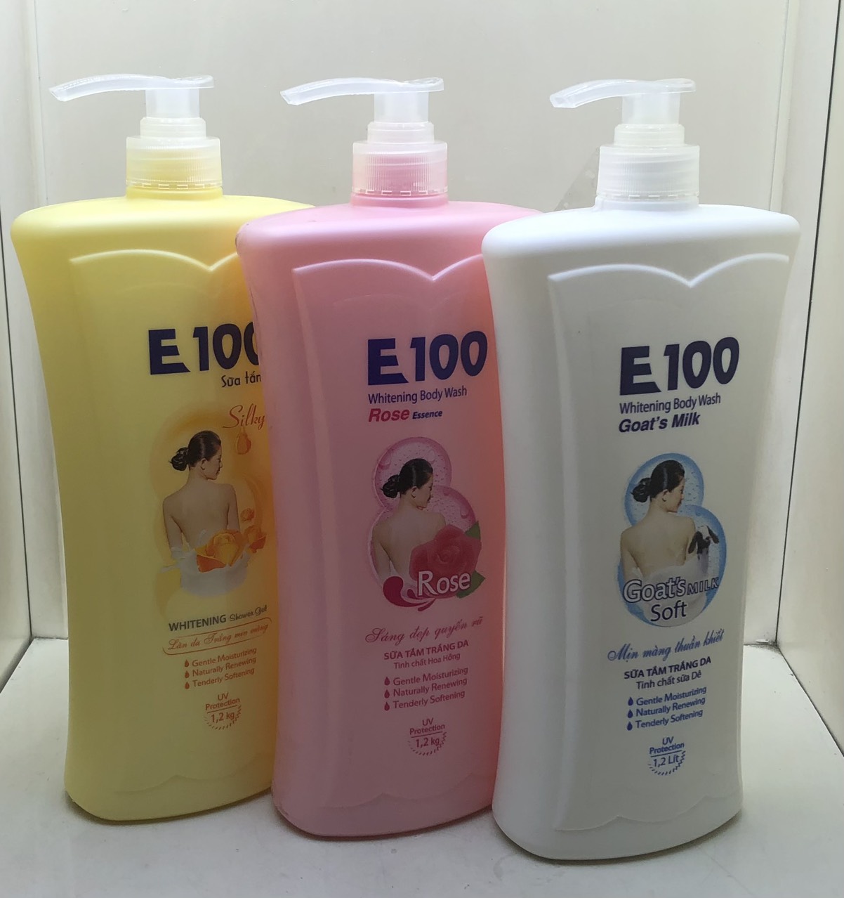 Sữa Tắm E100 Silky Màu Vàng 1200ml