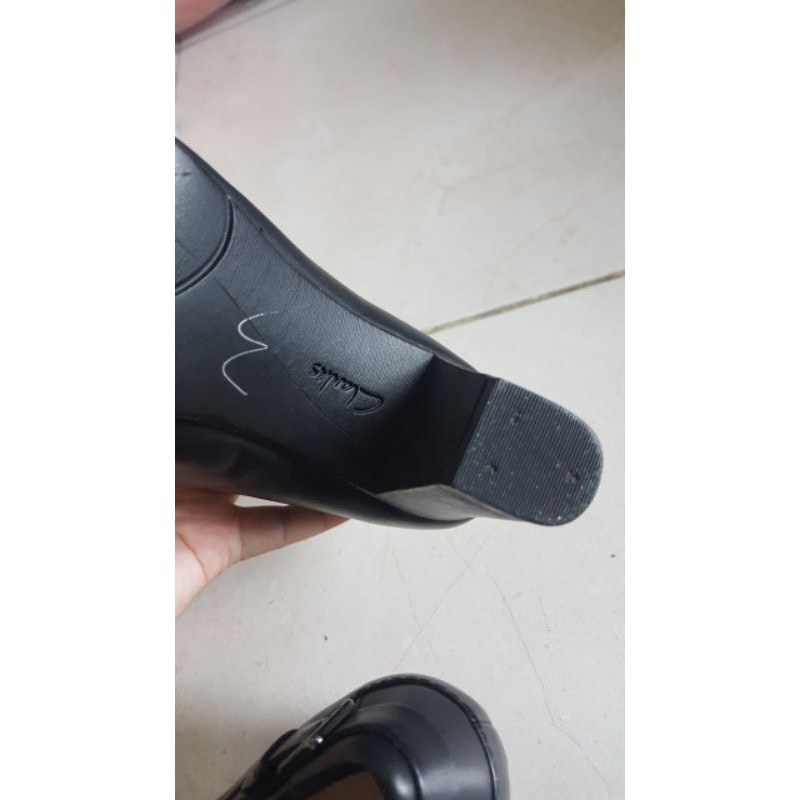 [HCM]Giày boot hiệu Clarks xuất khẩu size 37