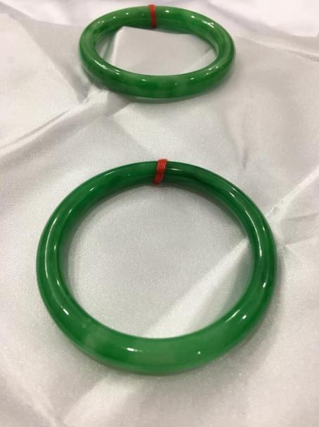 [HCM]Vòng Tay Cẩm Thạch Đá Thiên Nhiên Làm Quà Tặng MẹTặng Cô Thật Ý Nghĩa (Hàng Chụp Thật 100%)