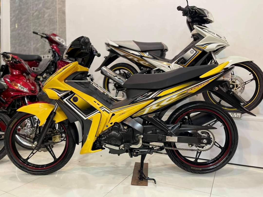 Tem Rời Yamaha Exciter RC 2006-2010 Dán Xe Vàng