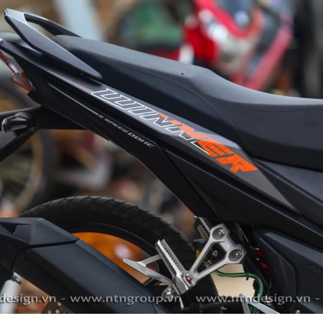 Tem Rời Honda Winner V1 Dán Xe Đen Cam