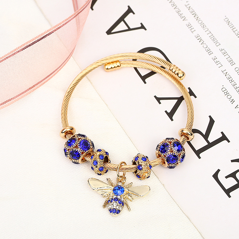 Vòng tay Charm Ong siêu đẹp