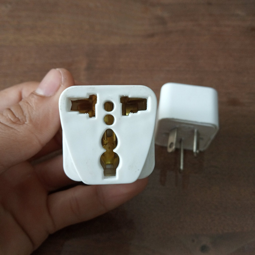 Phích Cắm Chuyển Đổi 3 Chân chéo sang 3 Chân ( COMBO 5 cái )