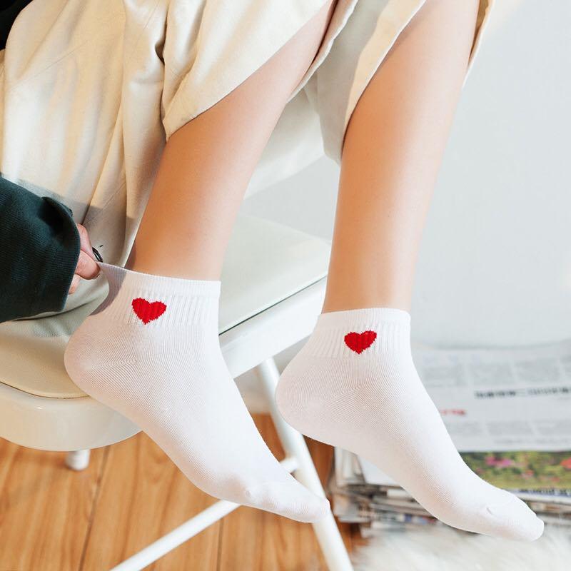 COMBO 5 ĐÔI TẤT CỔ NGẮN HÌNH TIM SIÊU XINH