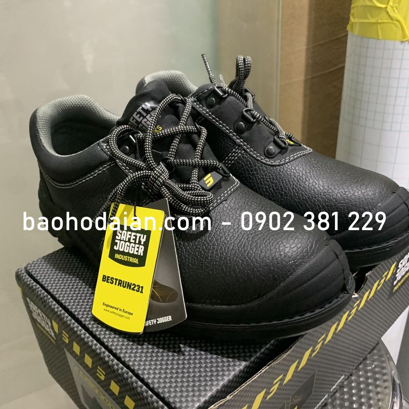 Giày bảo hộ lao động cổ cao Jogger Bestboy - Hình thật