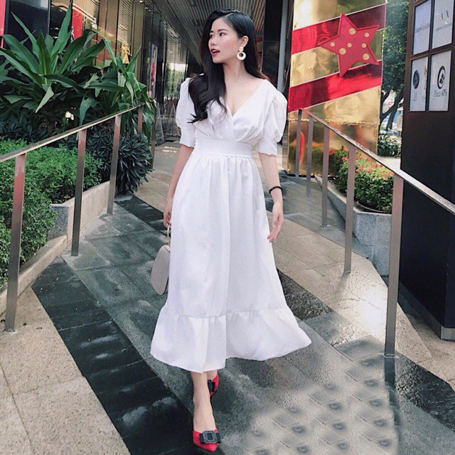 Maxi trắng đuôi cá