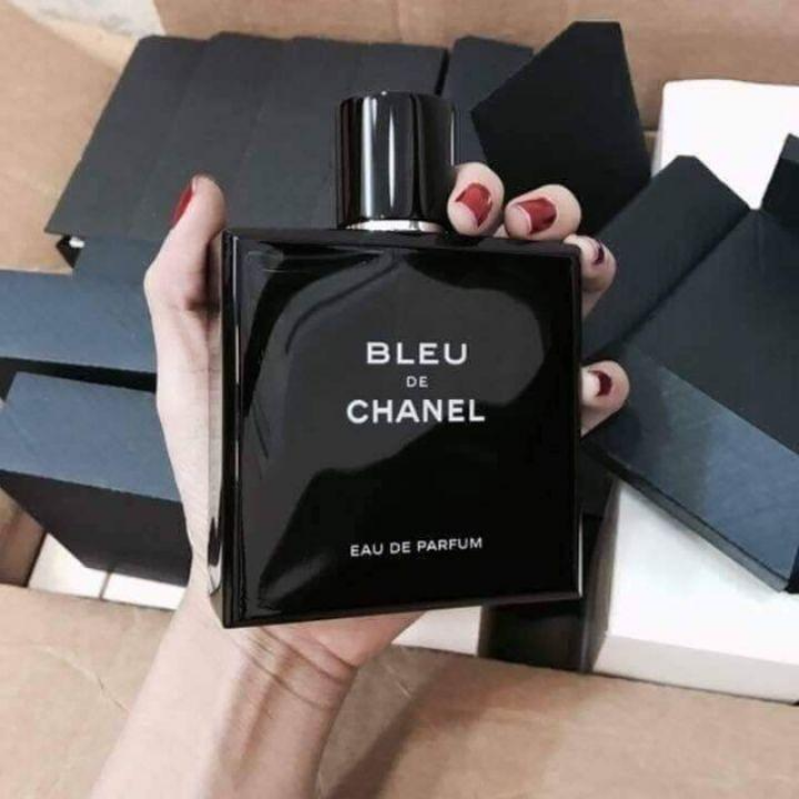 Nước Hoa Nam BLeuu sang trọng, lịch lãm