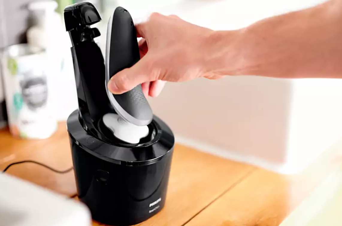 Máy cạo râu điện Philips Nerolco 7500 for Sensitive Skin
