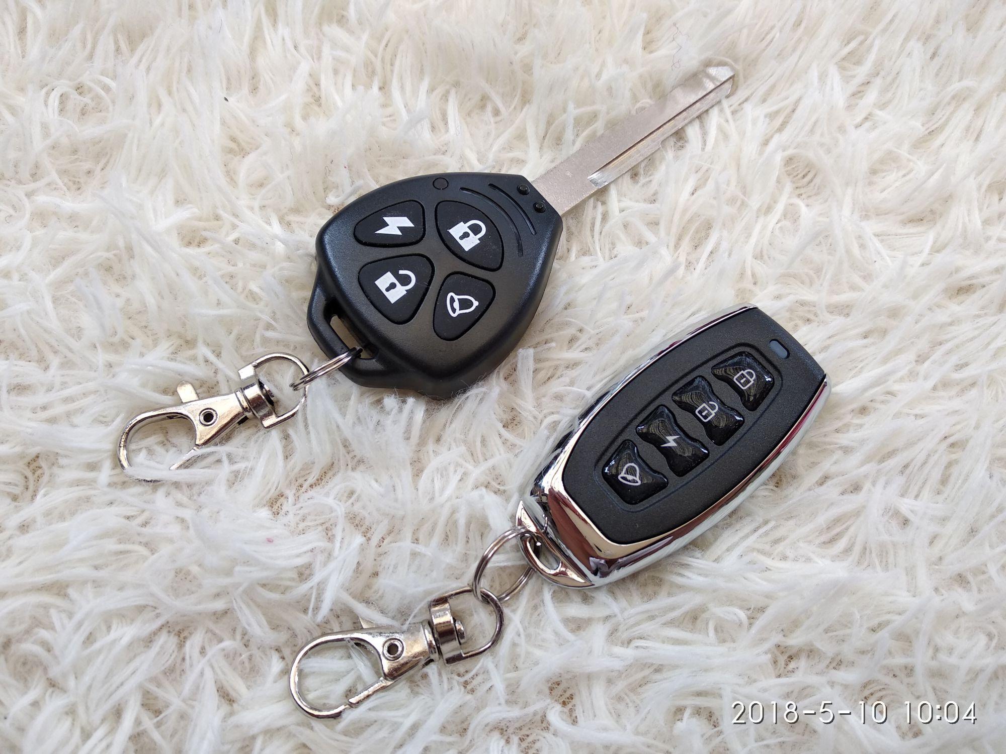 Khóa chống trộm xe máy 4 nút 1 chìa 1 remote TA-04F