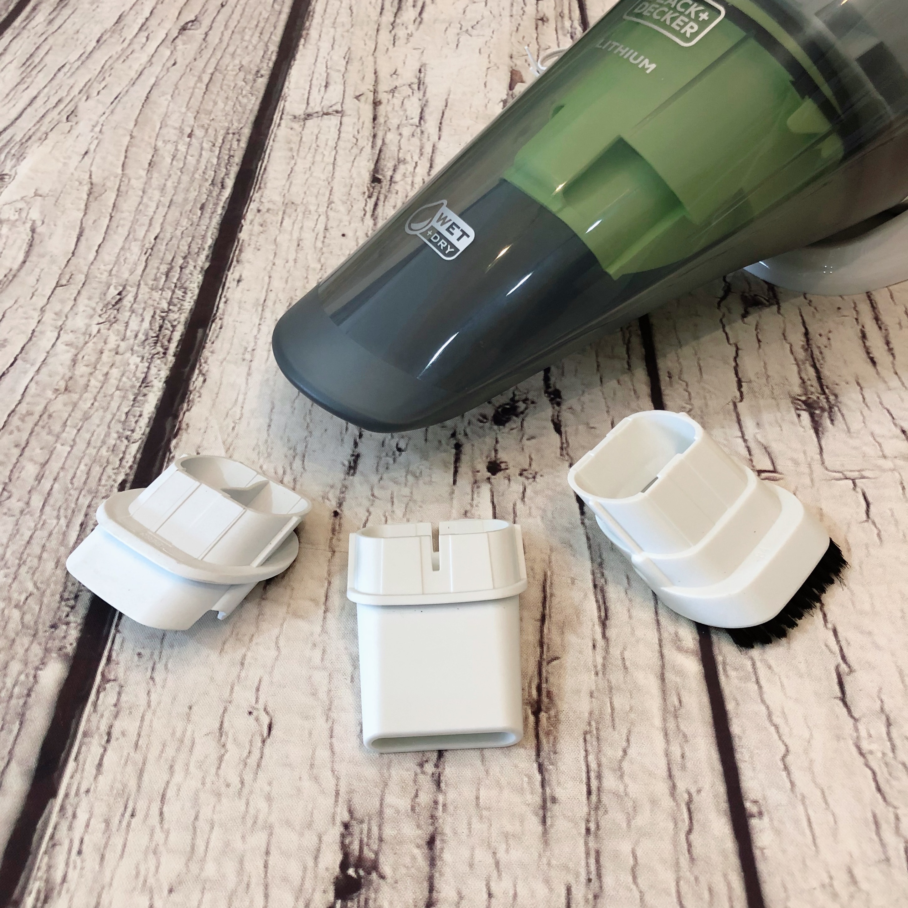 [HCM]Máy Hút Bụi Ướt Khô Black&Decker Dùng Pin WD7201G