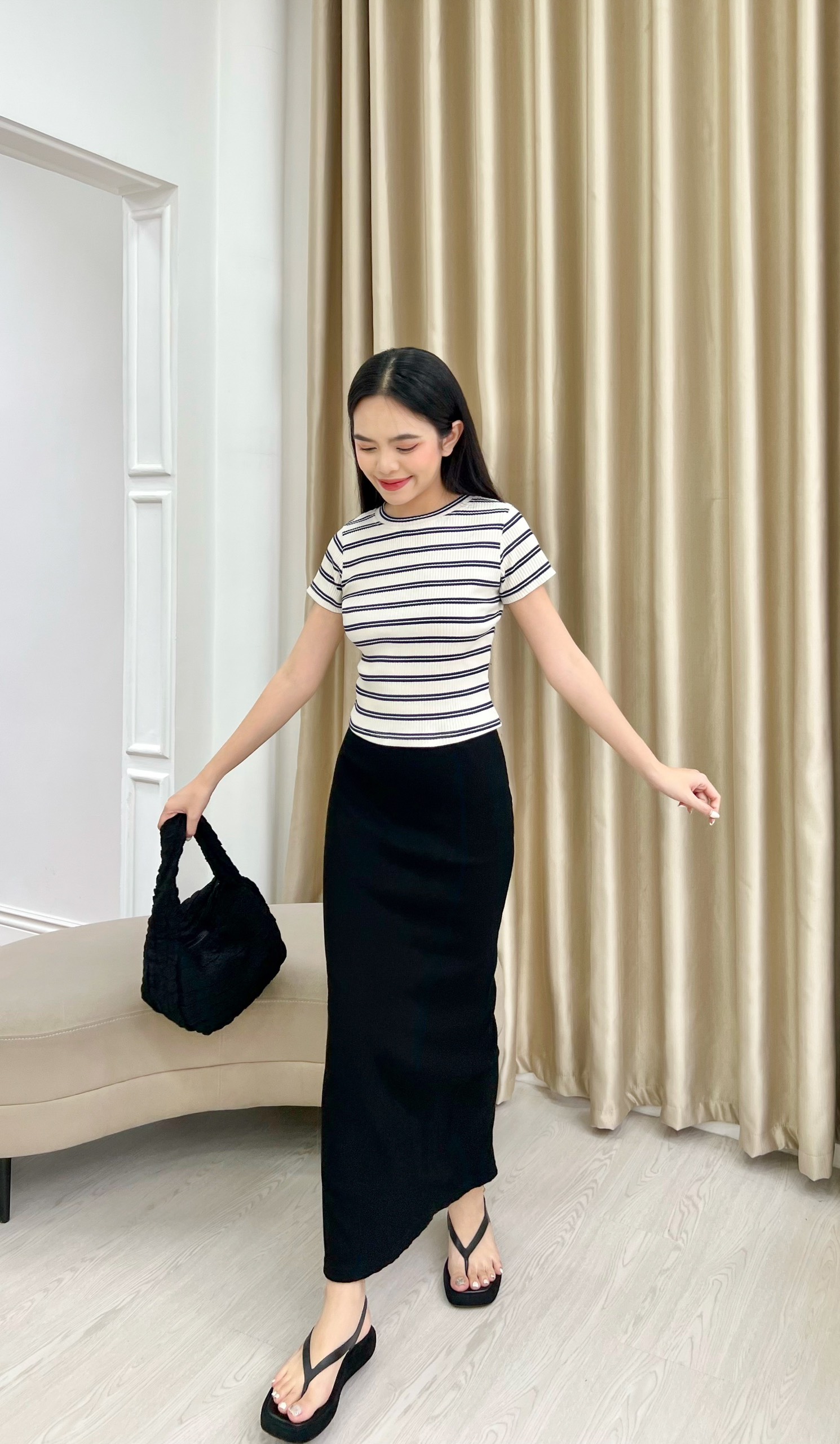 MÌ - CHÂN VÁY DÁNG ÔM - VIE SKIRT