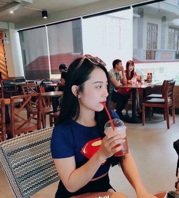 [HCM]Áo crop siêu nhân