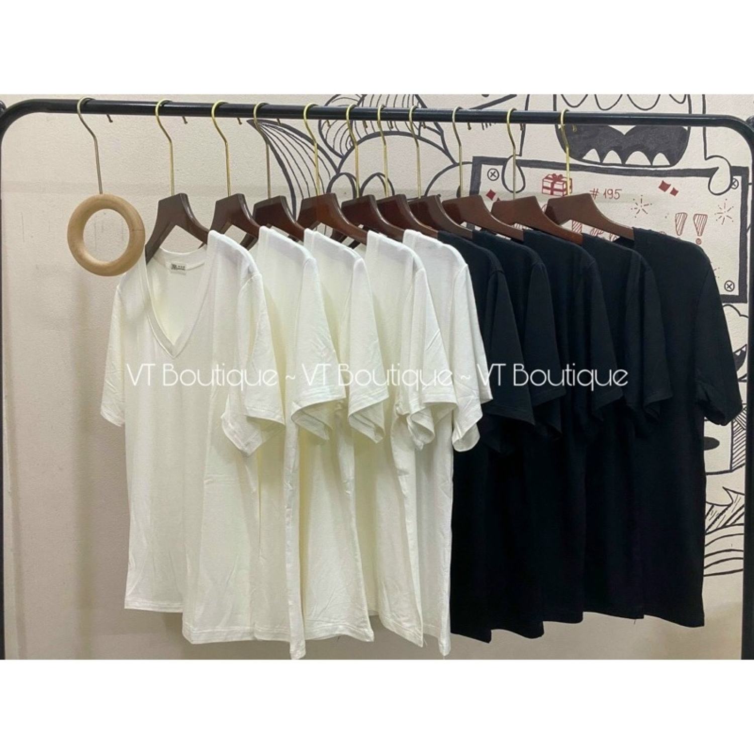 ÁO THUN CỔ TIM THƯỜNG FROM BASIC NĂNG ĐỘNG MS1