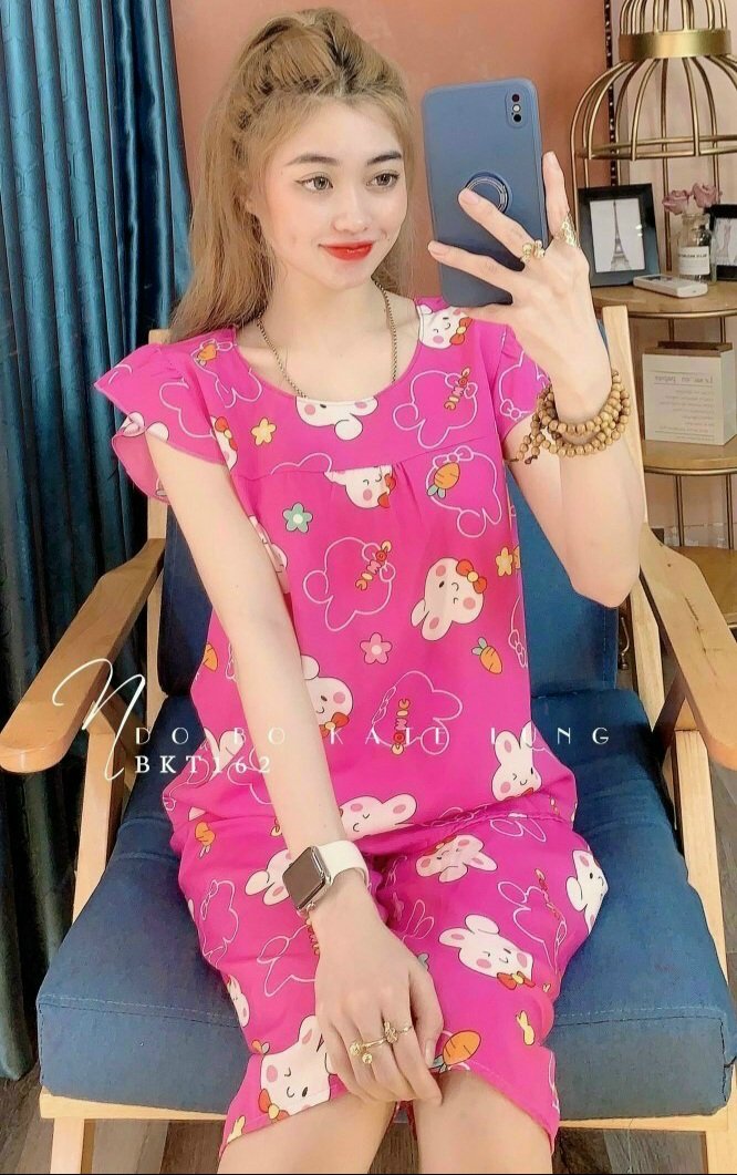 Đồ bộ lửng mặc nhà kate lụa họa tiết thỏ dễ thương