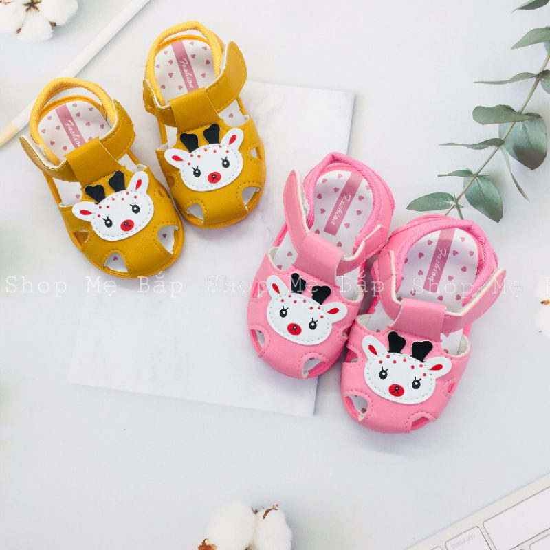 [HCM]Giày Tập Đi Có Còi Đế Caosu Siêu Nhẹ Cho Bé