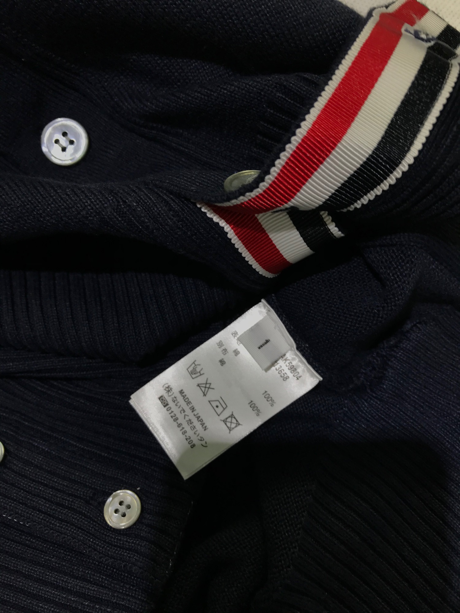 [HCM]Áo len cardigan thom brown