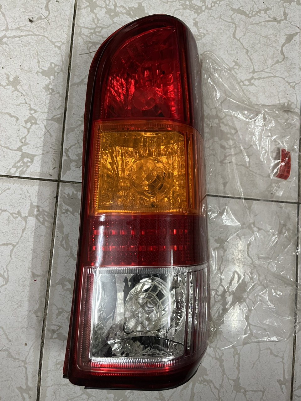 Đèn hậu SYM V5