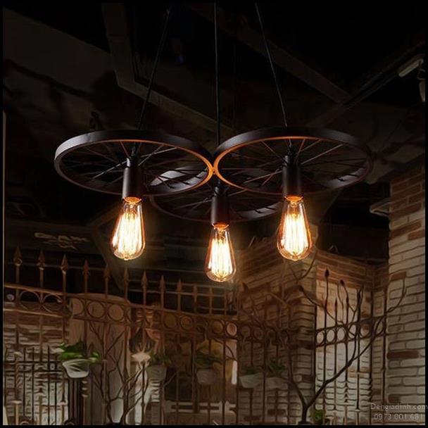 ĐÈN THẢ 3 BÁNH XE tặng kèm bóng