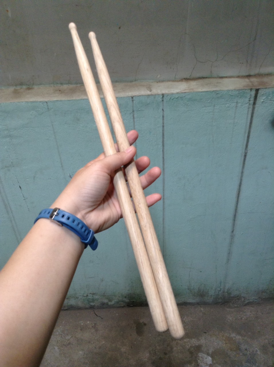 1 CẶP DÙI TRỐNG ULTRA FORCE