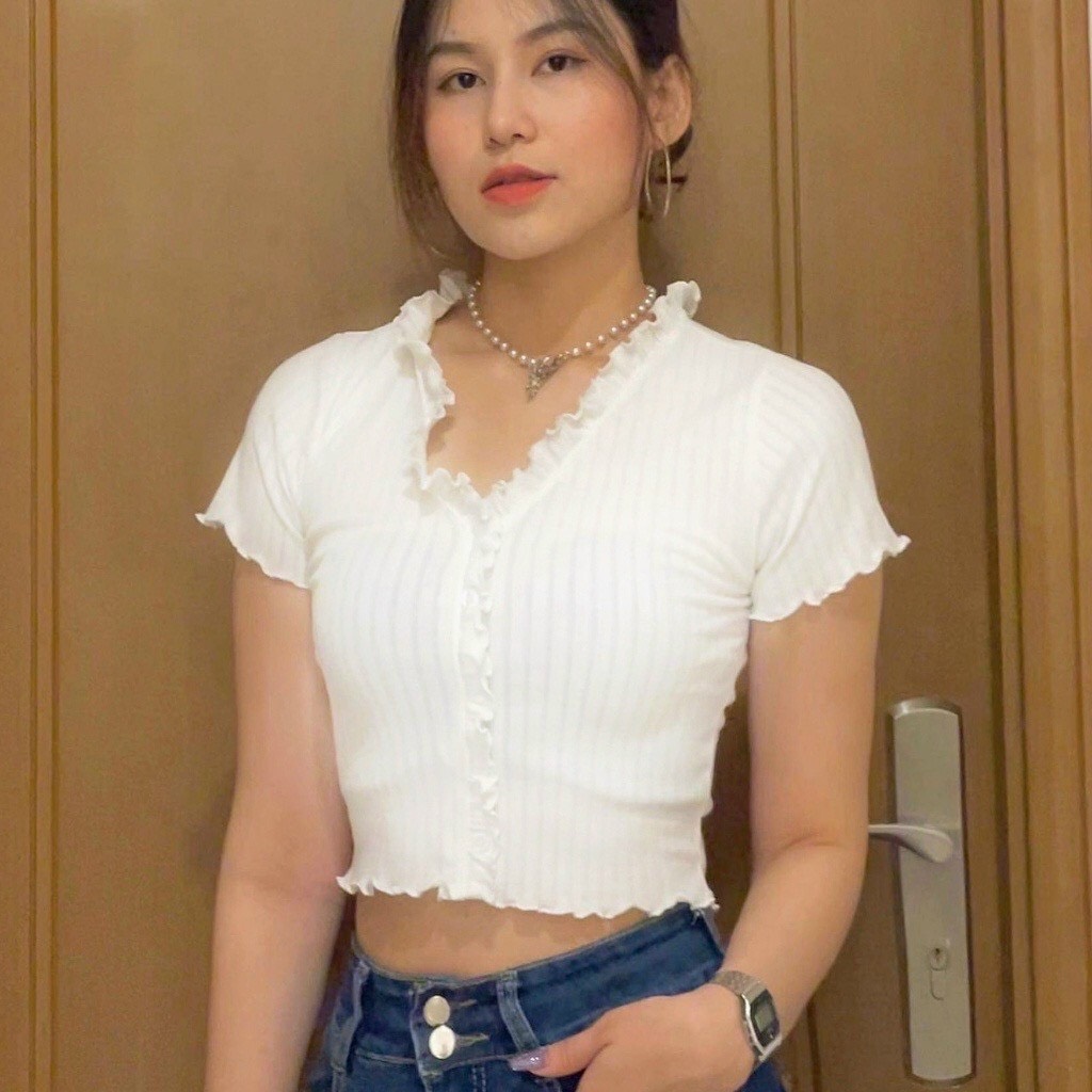 [HCM]ÁO KIỂU VIỀN BÈO NÚT BỌC CROPTOP SIÊU CUTE