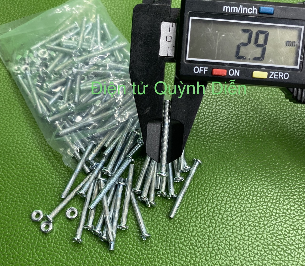 Ốc vít tán M3 3ly dài 3cm ( túi 150g) 90 con