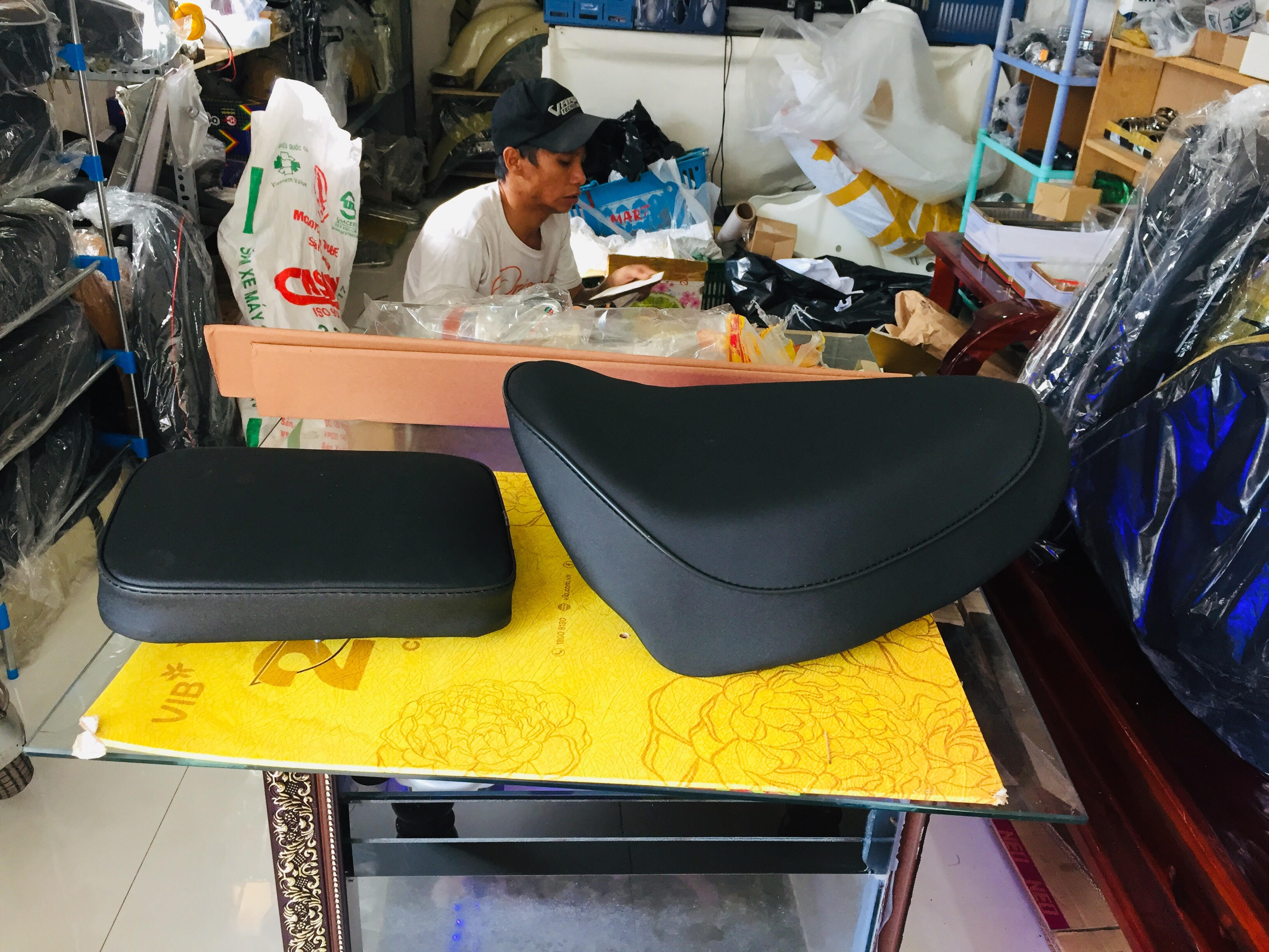 nệm sau cho xe cub én lùn - màu đen