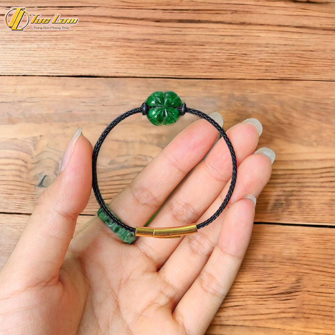 Vòng tay cỏ 4 lá may mắn ngọc sơn thủy xanh rêu hợp mệnh, hạnh phúc bình an - Tuệ Lâm