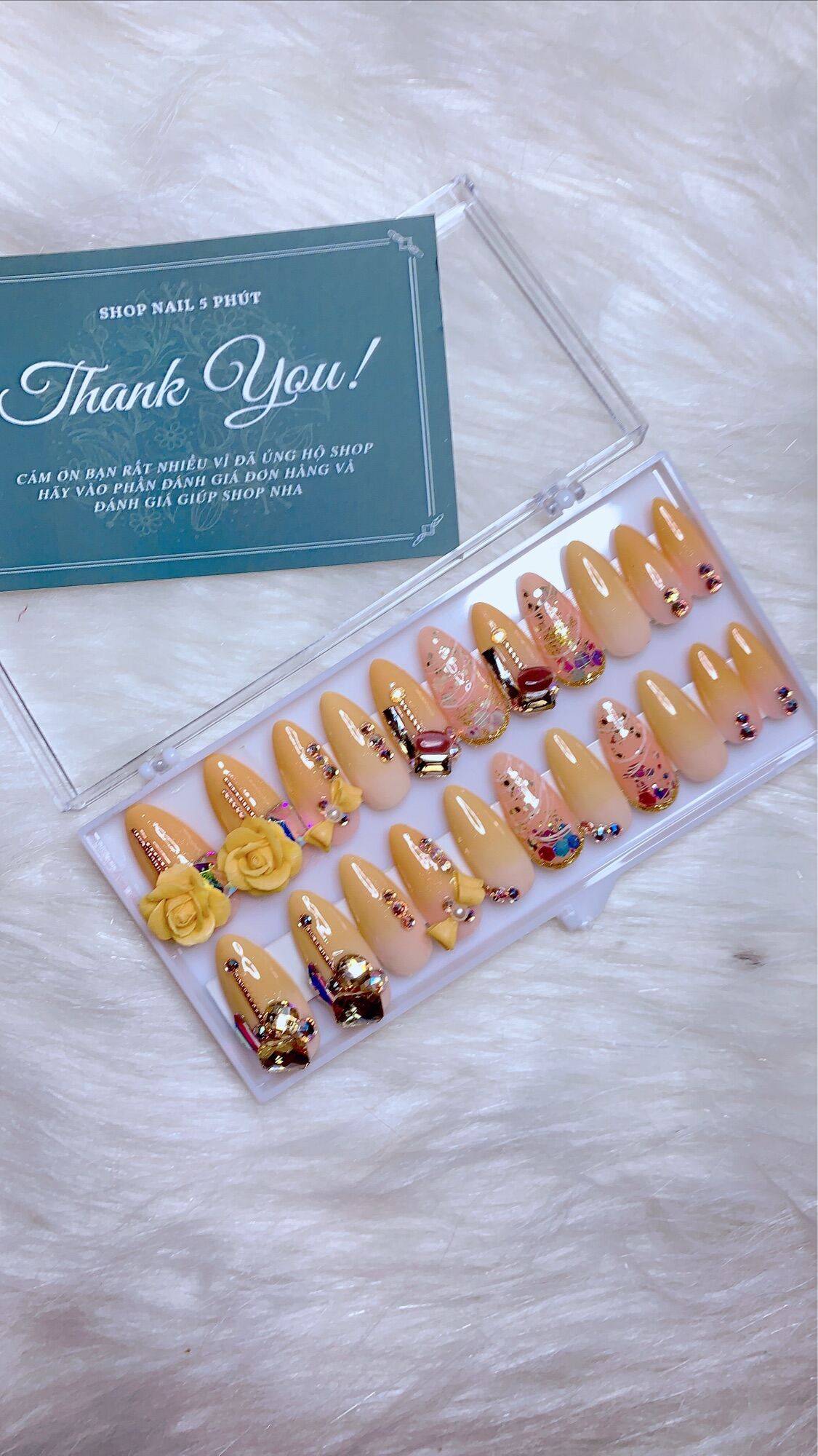Móng tay giả - bộ 24 móng - nail thiết kế