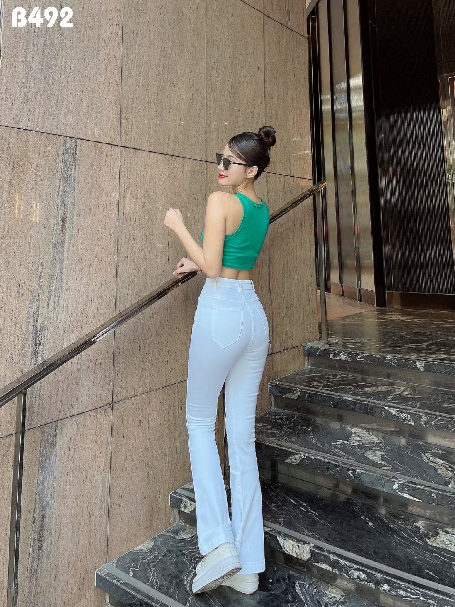 quần jean nữ loe trắng co giãn mềm mại B492