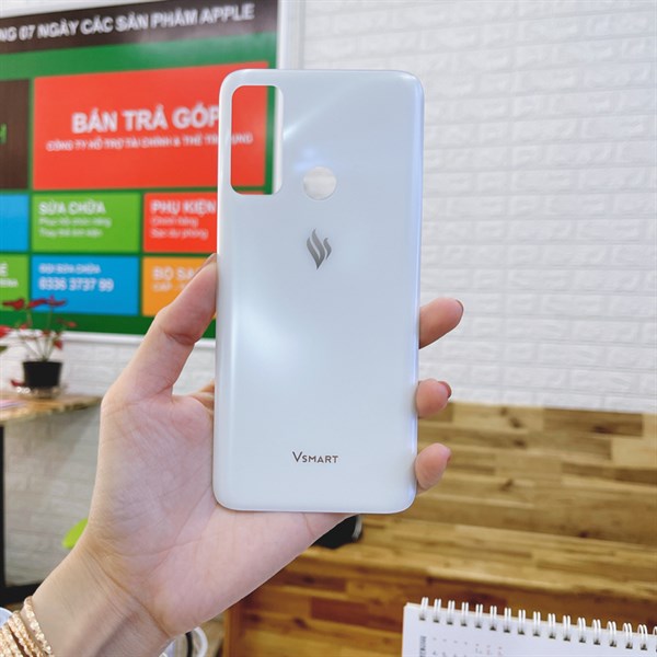 Nắp lưng Vsmart Live 4