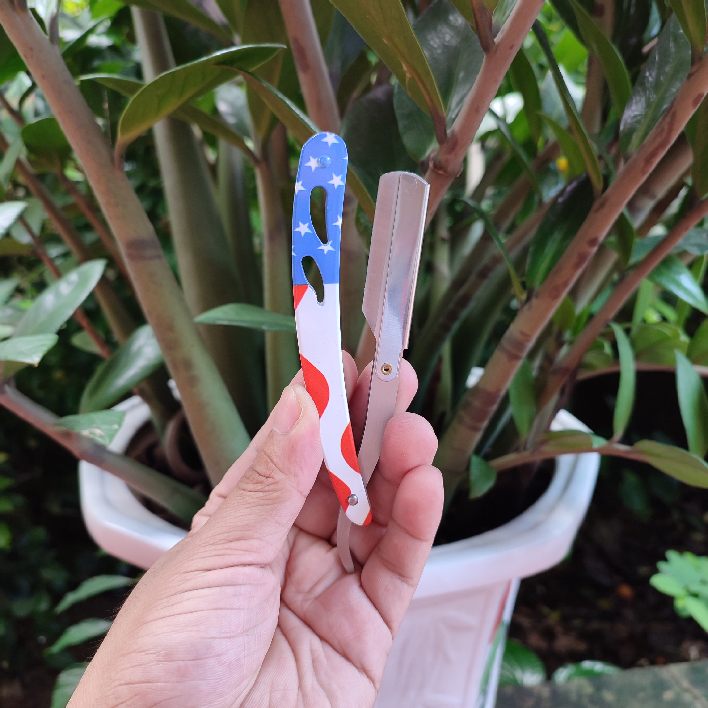 Dao cạo râu Phong cách Barber