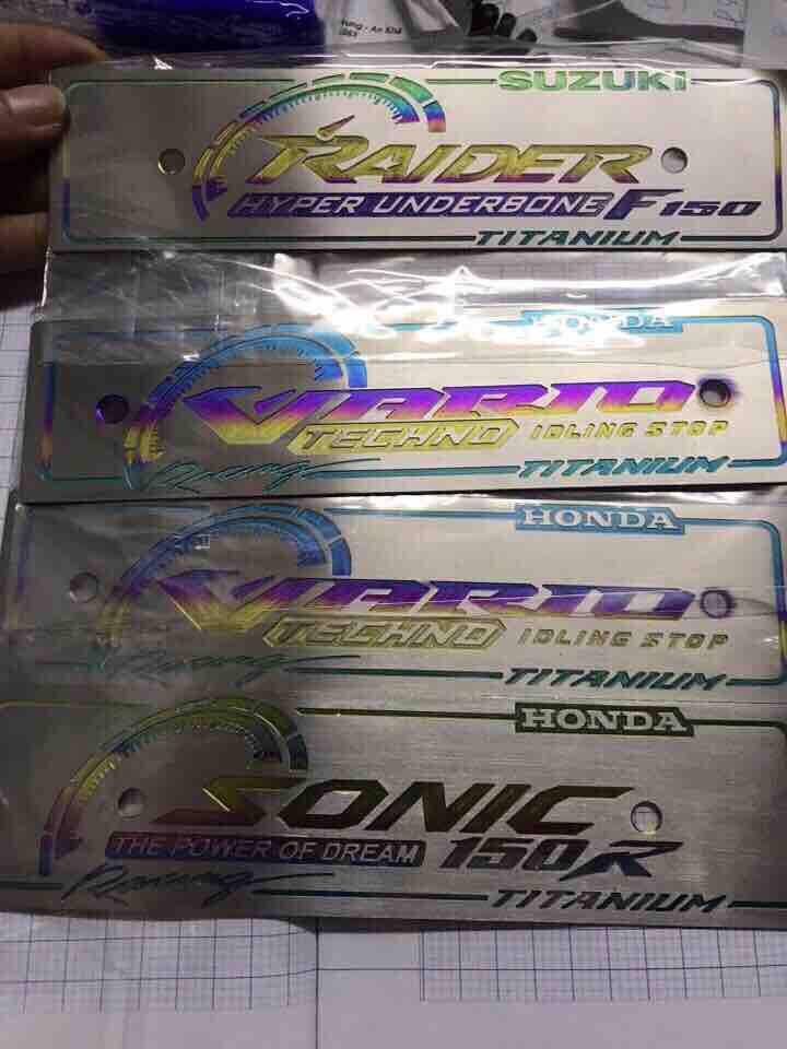 Bản tên Titan các dòng xe